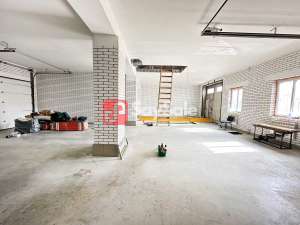    ,  , , 225000 $ - 