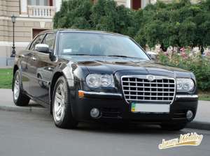    ,   Chrysler 300 C (׸)