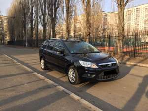     .  Ford Focus, 2009  - 