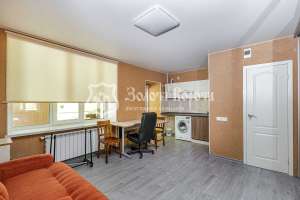    , , 37000 $ - 