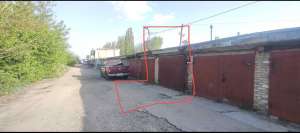    , , 6400 $ - 