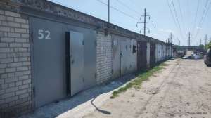   , , 7000 $ - 