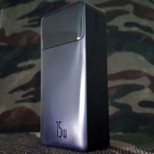      BASEUS 30000 mah 15W - 