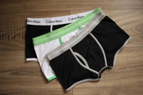      Calvin Klein, 