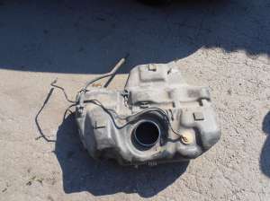      Chery Tiggo (2.0; 2.4)  Geely .