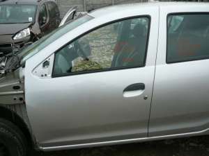    ::  Dacia Sandero - 