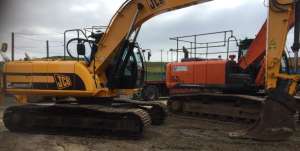 .  .   JCB JS220 LC 2010  ( 594)