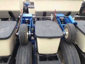      KINZE 6  /