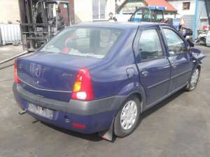    ::  Renault Logan - 