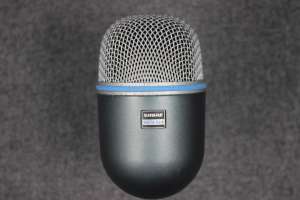      SHURE BETA 52A