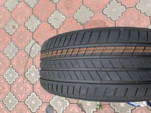    : 265/50 R19 - 