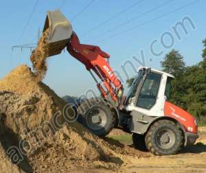     Cat, Volvo, Komatsu, Atlas