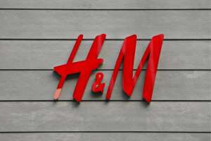     H&M   () - 