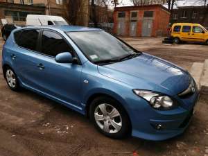     HYUNDAI i-30 - 