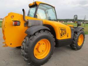 .    JCB 530-70