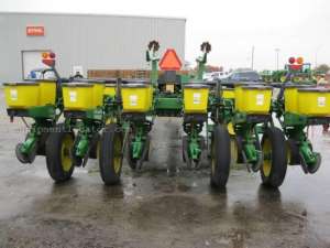     (John Deere) 7200 16   