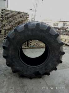  /   MASSEY FERGUSON KLEBER 600/70R28.