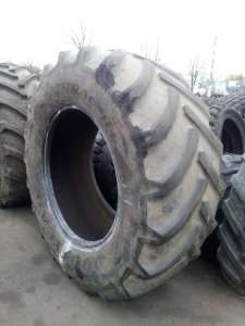  /   NEW HOLLAND Goodyear 710/70R42.