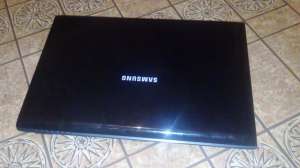     Samsung R522