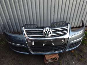     Volkswagen Golf V - 