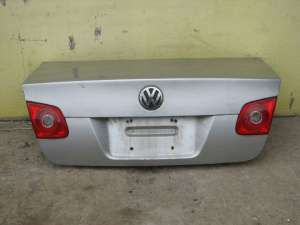     Volkswagen Jetta - 