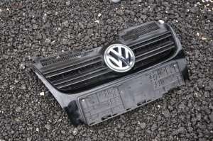     Volkswagen Jetta - 