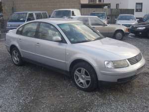  .   volkswagen passat - 