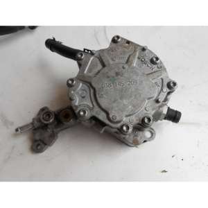  (-   ) VW Passat - 