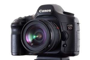    Canon 5D.