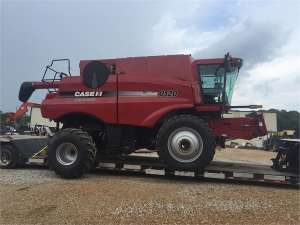 .   Case IH 8120. - 