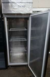   / COOL Cabinet 600 , 