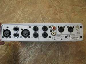    Digidesign MBOX 2