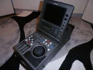    DVCAM, DV, Mini DV Sony DSR-70P - 