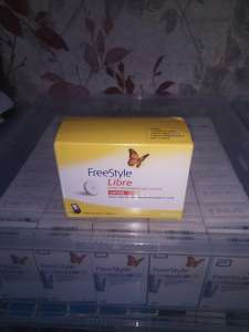   . FreeStyle Libre, Accu - Chek - 