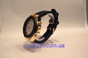    Hublot Geneve (White),