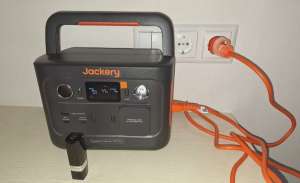    Jackery Explorer 300PLS 288WH - 