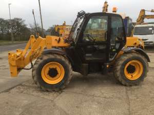    JCB 531-70 (939)