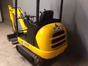    JCB 8014 CTS (694)