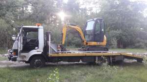    JCB 8018,  