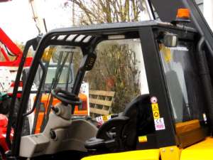    JCB TELETRUK TLT 25 D - 4.4m 2.5t