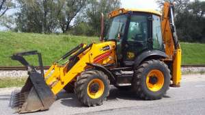 .   JCB-3CX - 