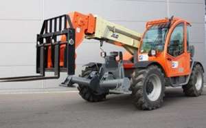 .   JLG 3513  2004 . - 