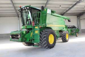    JOHN DEERE 9560I WTS (555)