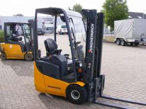    Jungheinrich EFG 110 K (955) - 