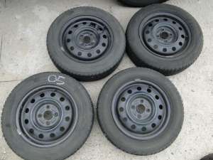    Kia Rio - 