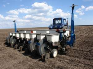    KINZE-3000 () - 