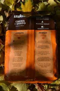    LavAzza.  2    ! Crema e Gusto 1 + Crema e Aroma 1 