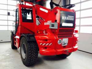 .   Manitou MHT 10120 LT.