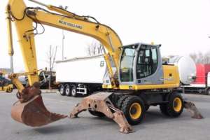    New Holland 18 tons MH ( 543)