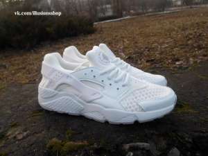    Nike Huarach    